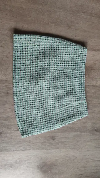 Falda Tweed Mango Talla L Puesta en una ocasión