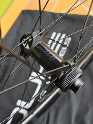 Llantas *1347g* Duke Baccara X 48mm - Dt 240 black