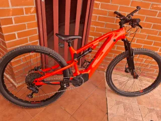 Bicicleta Rockrider E-EXPL 520S