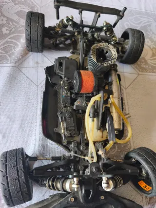 Mugen MGT7 Nitro RC Car