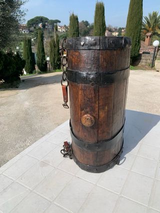 Botte ovale antica grande da collezione