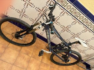 Bicicleta Montaña Doble Suspensión Kona
