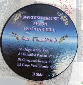 Swedish House Mafia Feat Pharrell – On - Miami 2