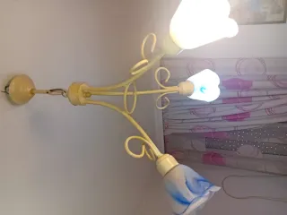 2 Lámpara de mesa cristal y metal y 1 techo