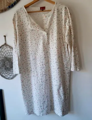 Camisón Apunto floral blanco