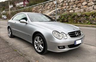 Mercedes-Benz  CLK  220 CDI Avantgarde MANUAL