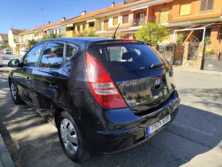 Hyundai i30 1.6 CRDi 90cv 6 velocidades