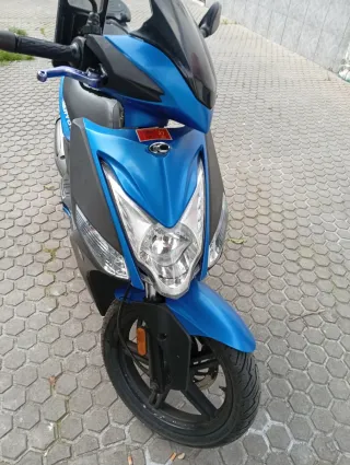 Kymco Agility City Negra Automática