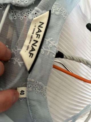 Blusa Zara azul bebé con encaje