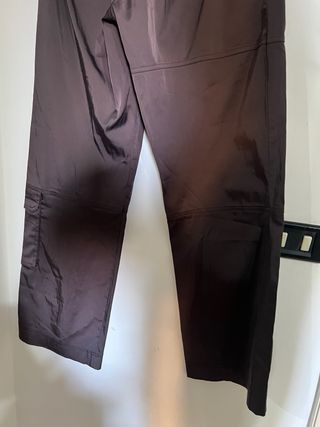 Pantaloni cargo Zara satinati marrone