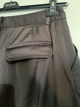 Pantaloni cargo Zara satinati marrone