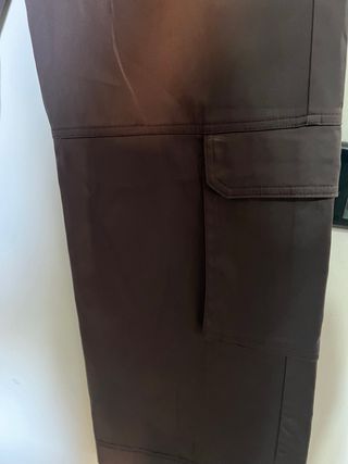 Pantaloni cargo Zara satinati marrone