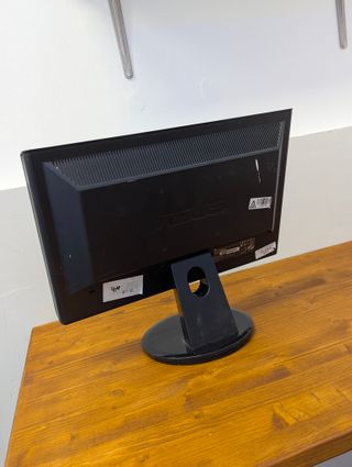 Asus VH197 - Monitor