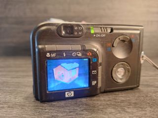 Cámara HP Photosmart R707 5.1 MP Zoom