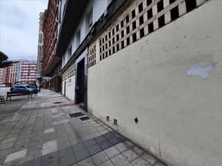 Local comercial en venta en Centro en Avilés
