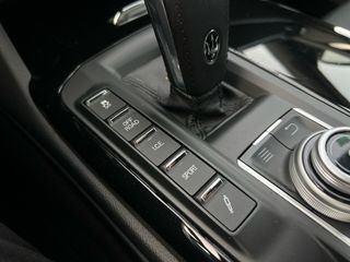 Maserati Levante / Diesel / Año 2018