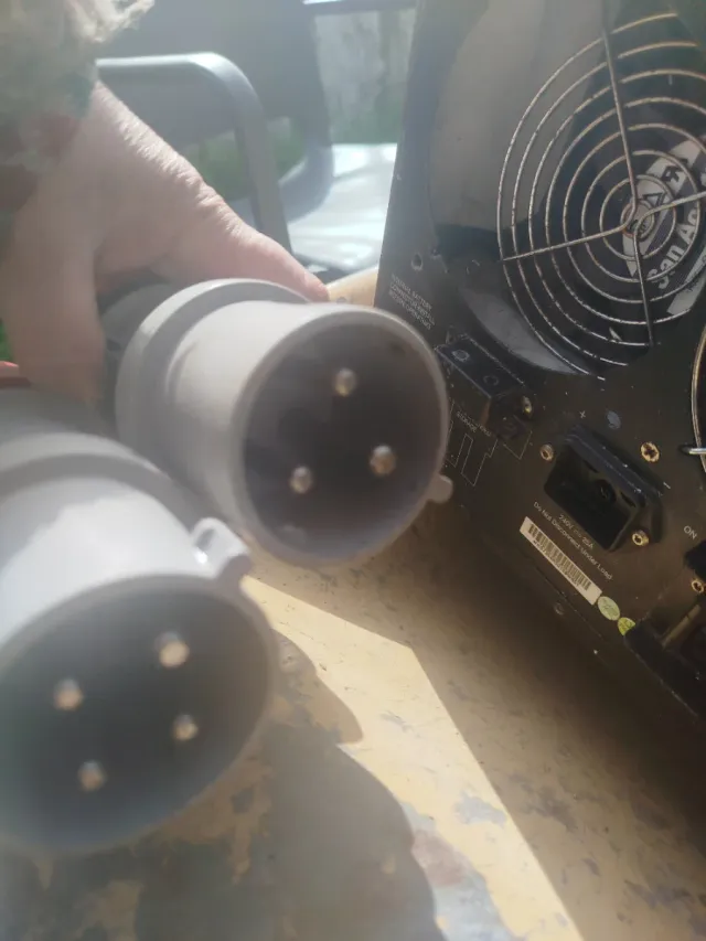 SAI Liebert GXT2 4500VA (3150W) - Para revisar