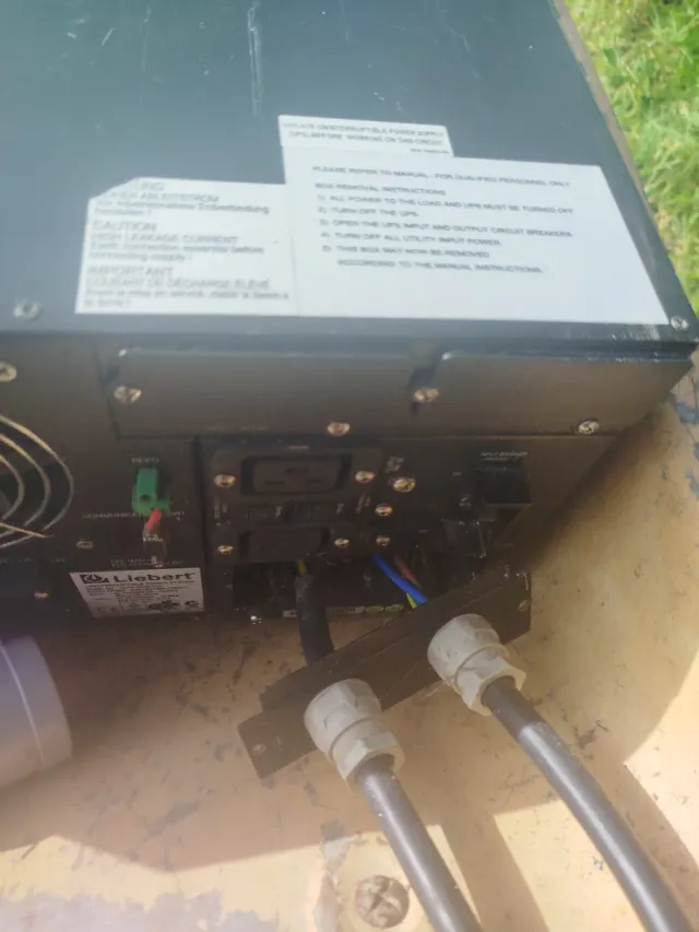 SAI Liebert GXT2 4500VA (3150W) - Para revisar