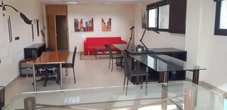 Oficina en venta en Aljamar en Tomares