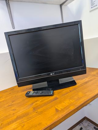 LG 22LS4D - Televisione