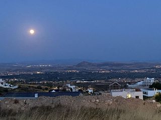 Terreno en venta en Zubia (La)