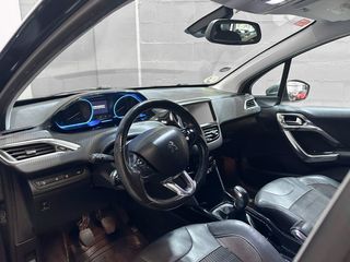 PEUGEOT 2008 1.6 HDI de 115CV del 2014