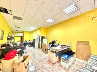 Local comercial en venta en Plaça Eliptica-Republica Argentina-Germanies en Gandia