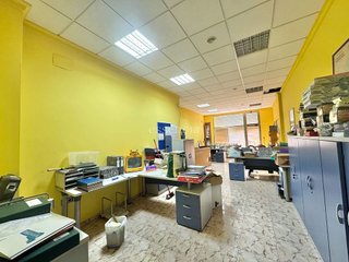 Local comercial en venta en Plaça Eliptica-Republica Argentina-Germanies en Gandia
