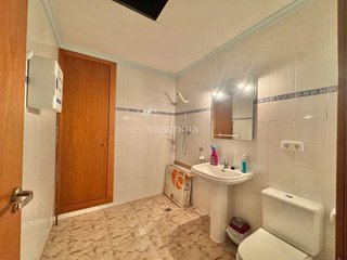 Local comercial en venta en Plaça Eliptica-Republica Argentina-Germanies en Gandia