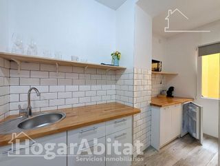 Edificio en venta en Carolinas Bajas en Alicante