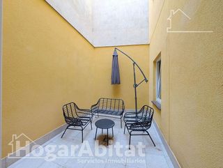 Edificio en venta en Carolinas Bajas en Alicante