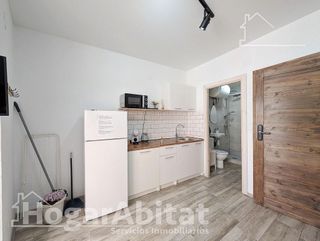 Edificio en venta en Carolinas Bajas en Alicante