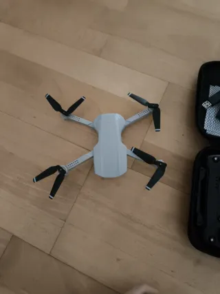 Mini dron con cámara