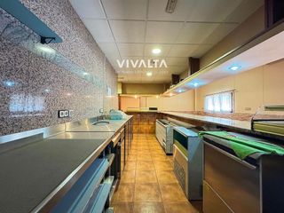 Nave industrial en venta en Altos del Olivar - El Caracol en Valdemoro