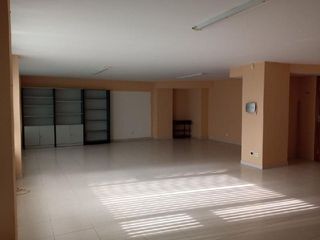Local comercial en venta en Muriedas en Camargo