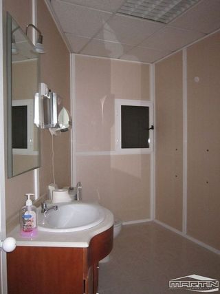 Nave industrial en venta en Lucena