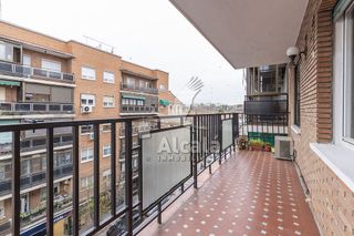 Piso en venta en San Isidro - Los Almendros en Alcalá de Henares