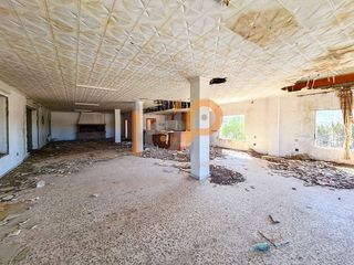 Local comercial en venta en Huércal-Overa