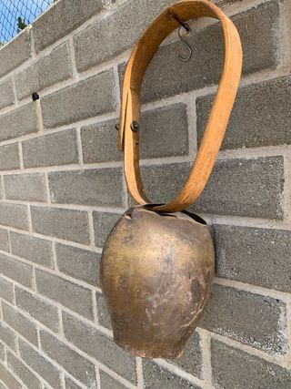 Campanaccio antico grande in ottone