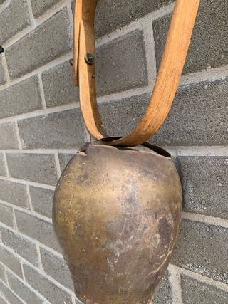 Campanaccio antico grande in ottone