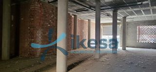 Local comercial en venta en Guadix