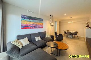 Piso en venta en Ciudad Jardín - Tagarete - El Zapillo en Almería