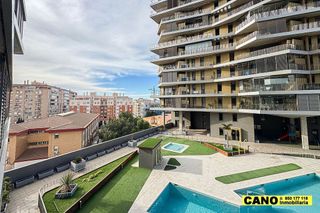 Piso en venta en Ciudad Jardín - Tagarete - El Zapillo en Almería