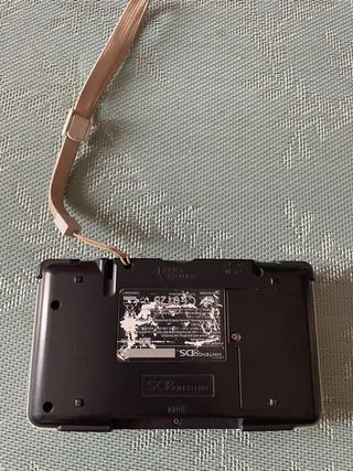 Nintendo DS Plata  sin cargador