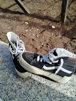 Vans Sk8-Hi Doble Suela Negras Talla [Talla]