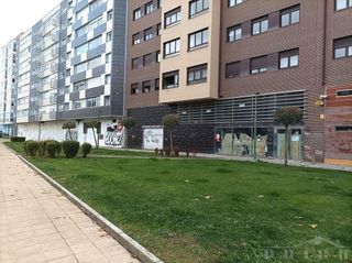 Local comercial en venta en AVE - Villimar en Burgos