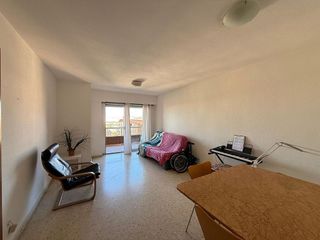 Piso en venta en L´Amistat en Valencia