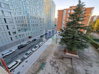 Piso en venta en Plaza España - Villa Pilar - Reyes Católicos - Vadillos en Burgos