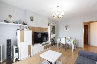 Piso en venta en San Isidro - Los Almendros en Alcalá de Henares