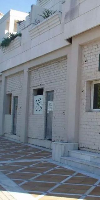 Local comercial en venta en Los Naranjos - Las Brisas en Marbella